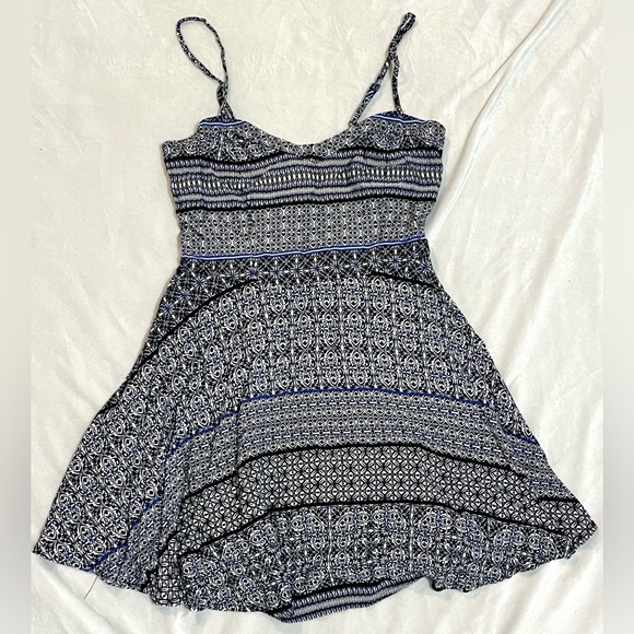 Aeropostale Dresses & Skirts - Aeropostale Lightweight Blue and Black Patterned Women's Mini Dress Size Small